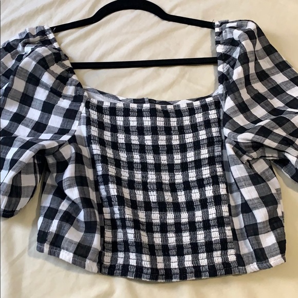 Stretchy crop top - Picture 3 of 4